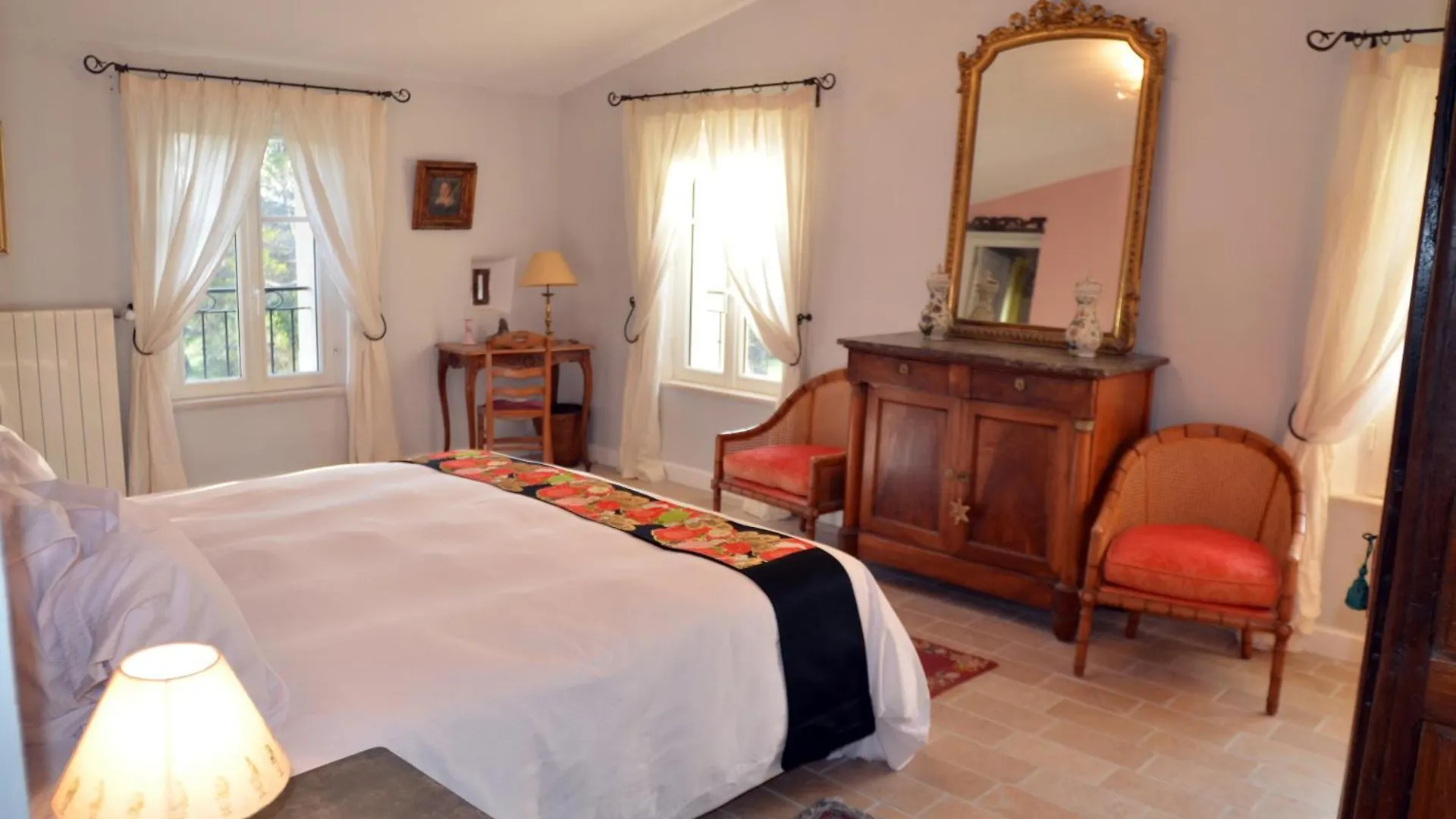 Guest house La Bastide Des Enqueses Hotel Lorgues France